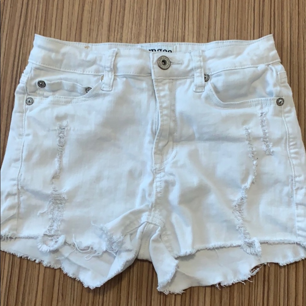 UMGEE | White Jean Shorts
